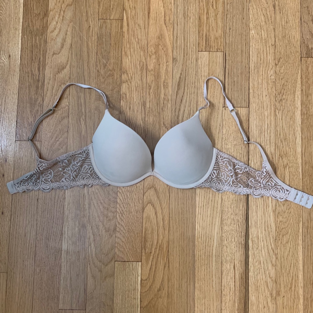 Victoria Secret Very Sexy Nude Bra 34c